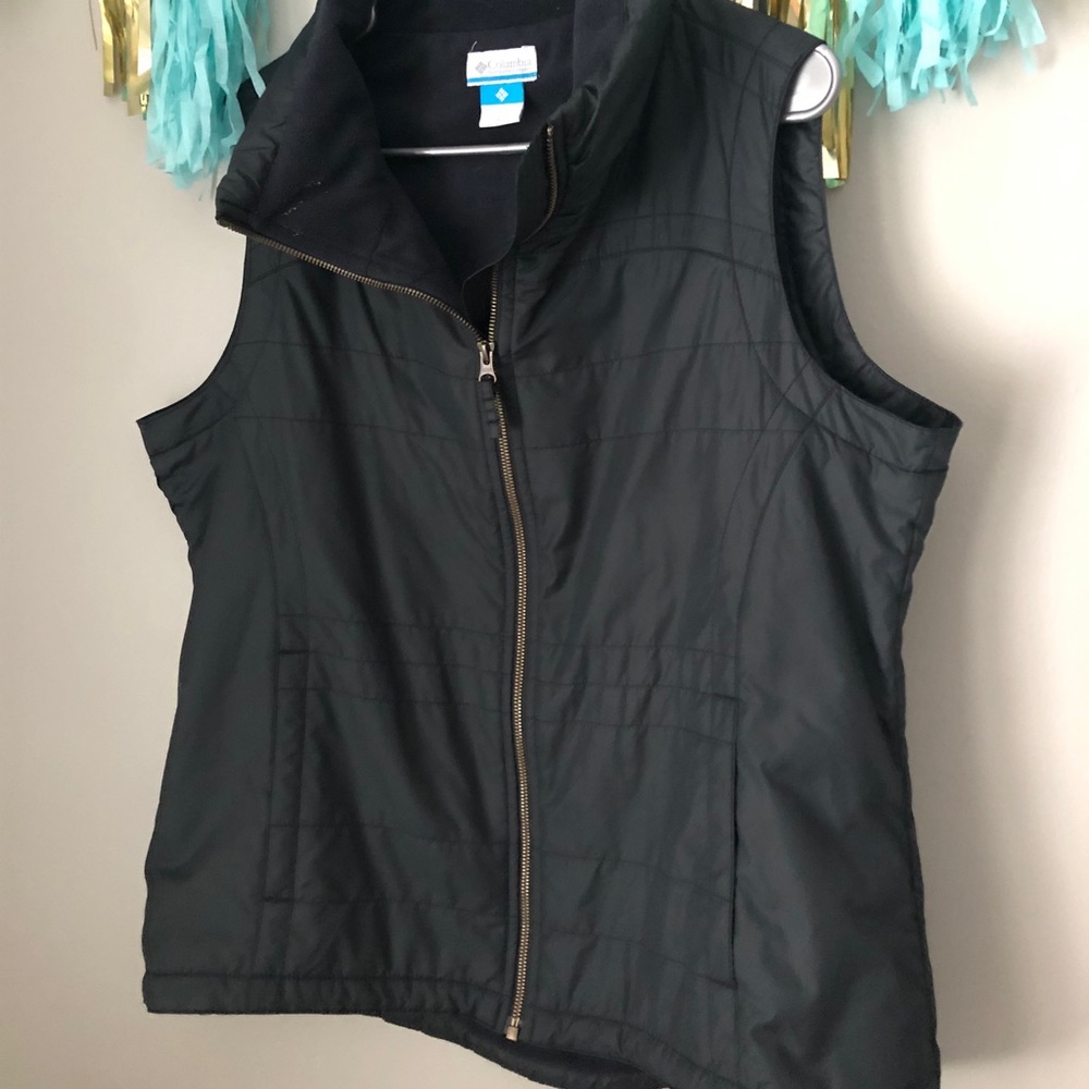 Columbia Vest